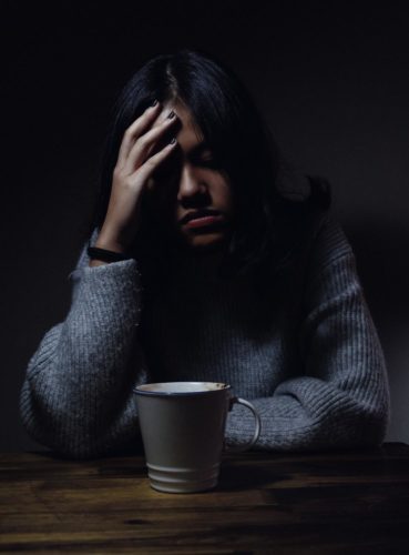 "Am I Suffering from Depression?" 5 Signs to Help You Find Out