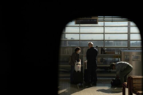 Long-Distance Relationship Advice: 5 Practical Tips