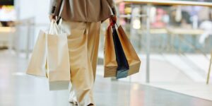 What is Compulsive Shopping and How Can I Overcome It? 1